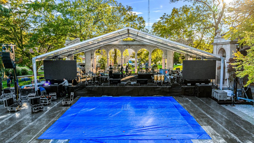 5 Ways Multi-Functional Tent Rentals Create the Ultimate Venue for Your Event Tent Rental with stage for outdoor graduation